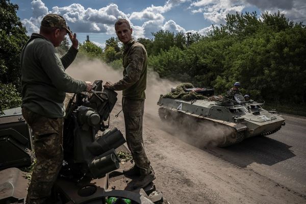 «Думал, помехи, а там говорили на польском». Пленный рассказал, как ВСУ заходили в Россию. Его поймали в одних трусах